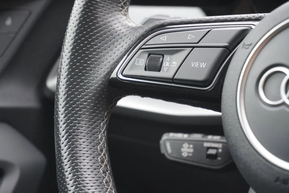 30 TFSI S edition | Automaat | Navigatie | Vol opties | Dealerauto | Inruil mogelijk