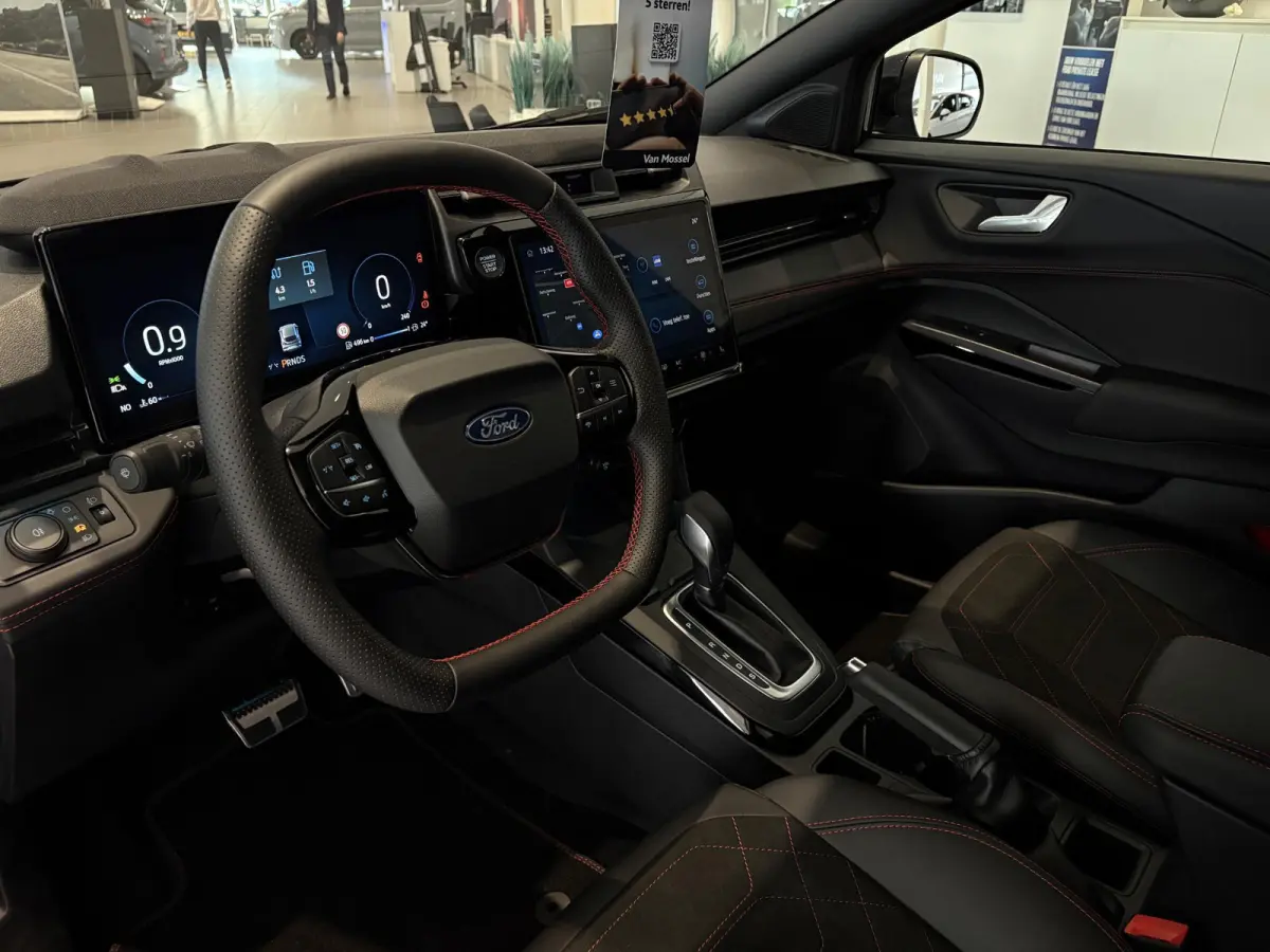 1.0 EcoBoost ST-Line X | AUTOMAAT | WINTER PACK | CAMERA | NAVI | B&O AUDIO | SNEL LEVERBAAR! |