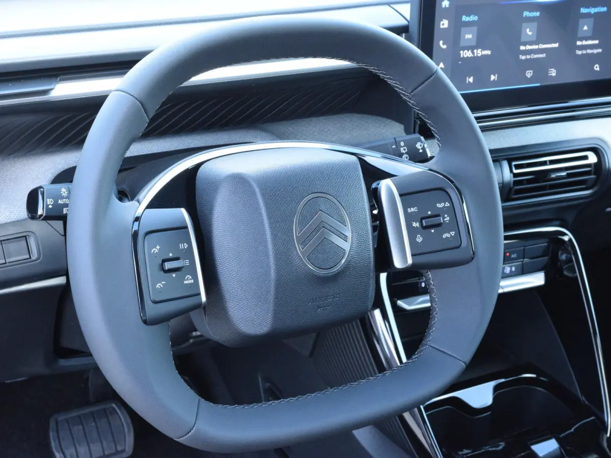 1.2 Hybrid 110pk MAX | AUTOMAAT | WIT DAK | PARKEERSENSOREN MET CAMERA | CLIMATE CONTROL | NAVI | CARPLAY