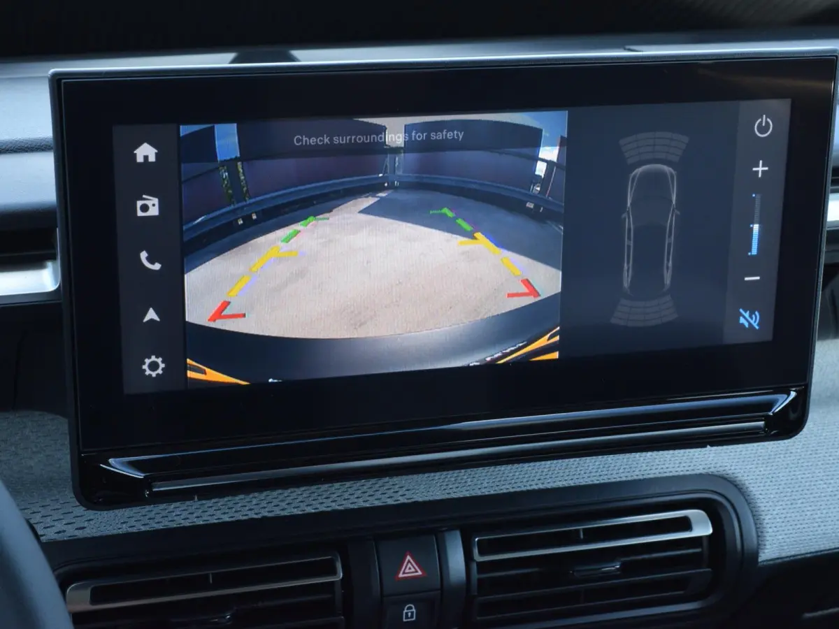 1.2 Hybrid 110pk MAX | AUTOMAAT | WIT DAK | PARKEERSENSOREN MET CAMERA | CLIMATE CONTROL | NAVI | CARPLAY