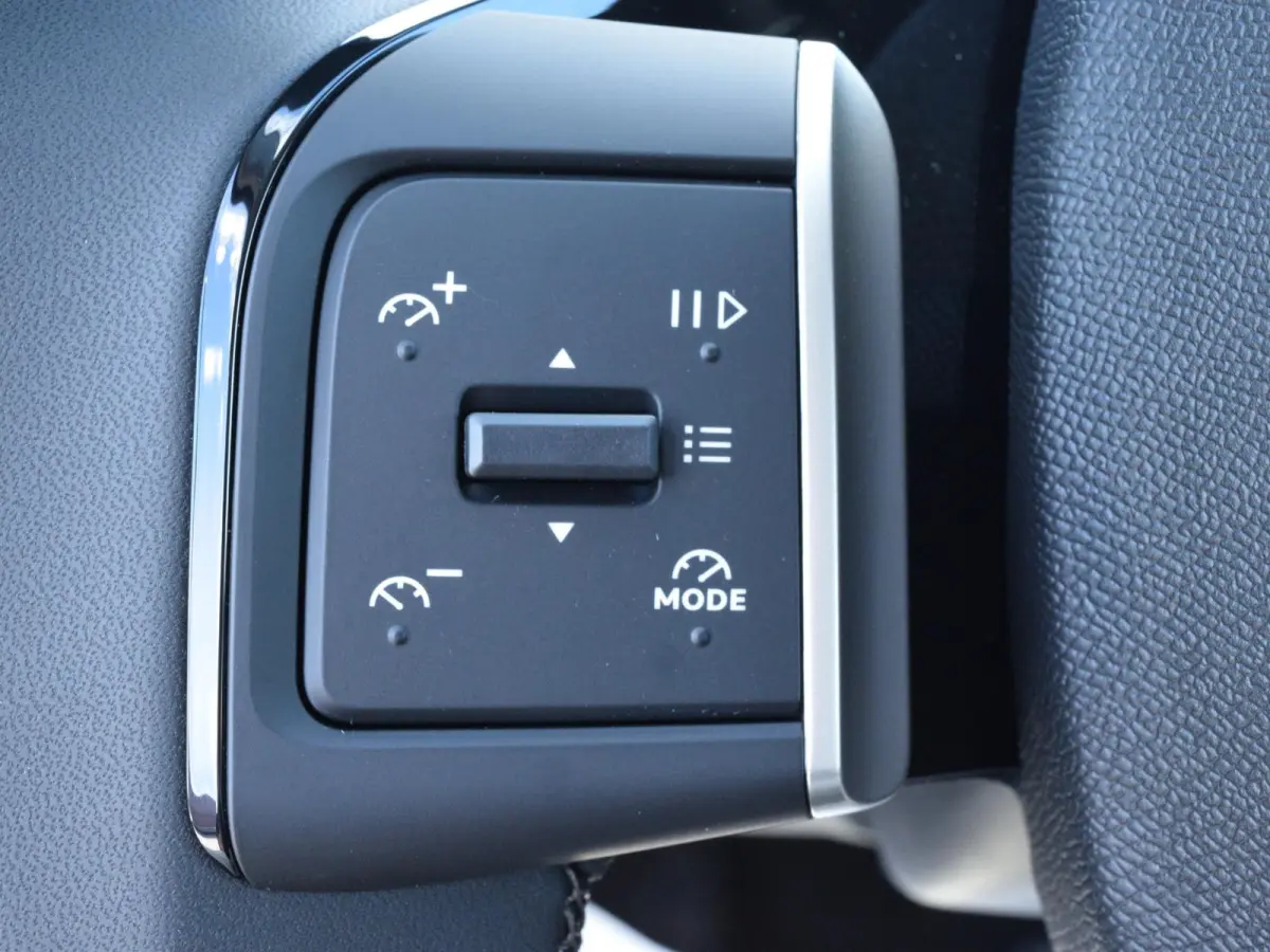 1.2 Hybrid 110pk MAX | AUTOMAAT | WIT DAK | PARKEERSENSOREN MET CAMERA | CLIMATE CONTROL | NAVI | CARPLAY