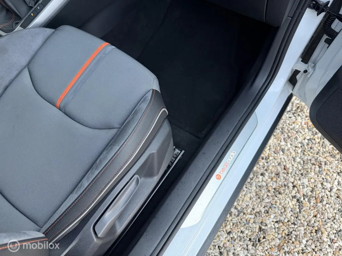 1.0 TSI Xcellence Beats Led Virtual Camera Keyles