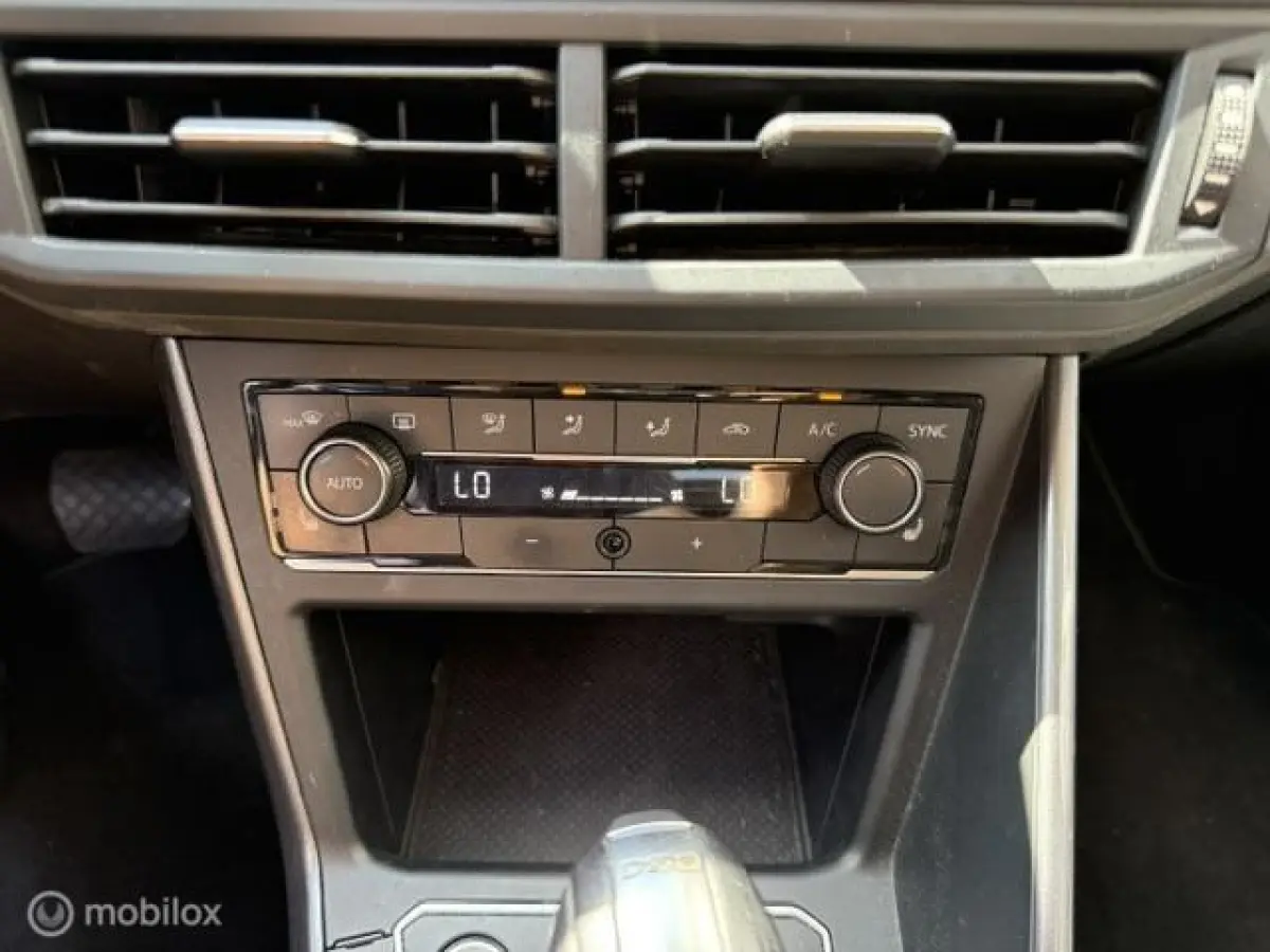 1.0 TSI Automaat Keyless Led Navi Camera PDC