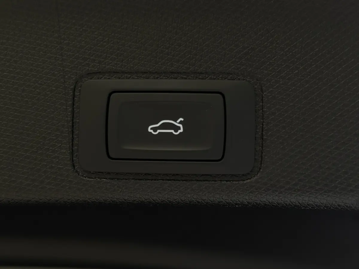 1.5 TSI e-Hybrid VZ Copper|Sennheiser|360|HUD|Matrix LED|DCC
