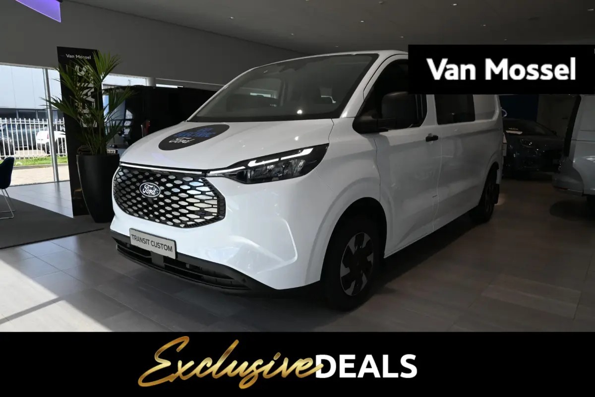 320 L2H1 Trend 65 kWh Dubbel Cabine | €5.000 Korting | 0,99% Financial Lease | Trekhaak | 6 Zitplaatsen | Betonplex Laadvloer | NIEUW UIT VOORRAAD