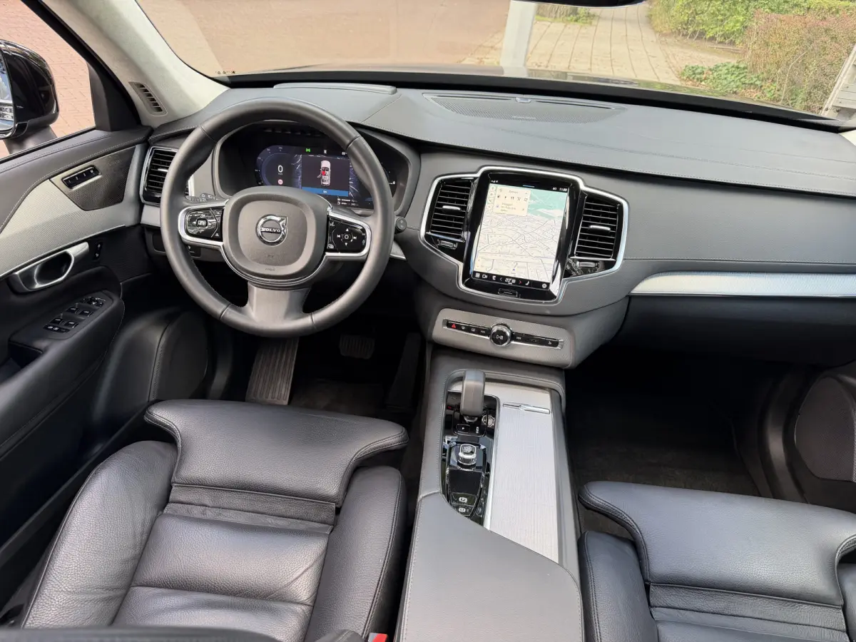 2.0 T8 Recharge AWD Ultimate Bright/ 360gr/Head Up/Schuif/kantel dak