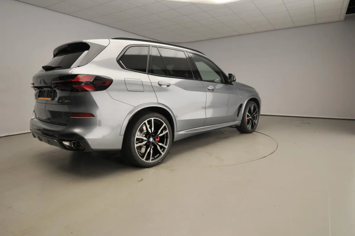 xDrive50e M Sportpakket Pro | Exclusive pakket | High Executive | Comfort-plus pakket | Comfort Pack | Travel Pack | Innovation Pack