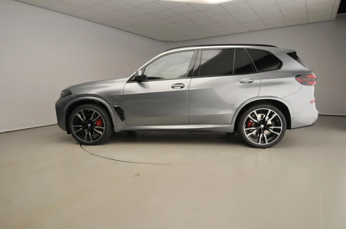 xDrive50e M Sportpakket Pro | Exclusive pakket | High Executive | Comfort-plus pakket | Comfort Pack | Travel Pack | Innovation Pack