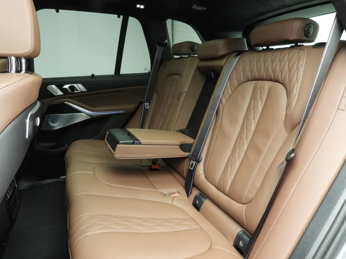 xDrive50e M Sportpakket Pro | Exclusive pakket | High Executive | Comfort-plus pakket | Comfort Pack | Travel Pack | Innovation Pack