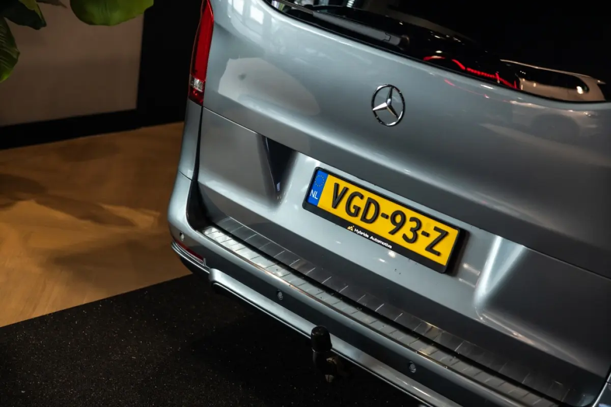 114 CDI Lang DC | AMG | Leder | Camera | Trekhaak |