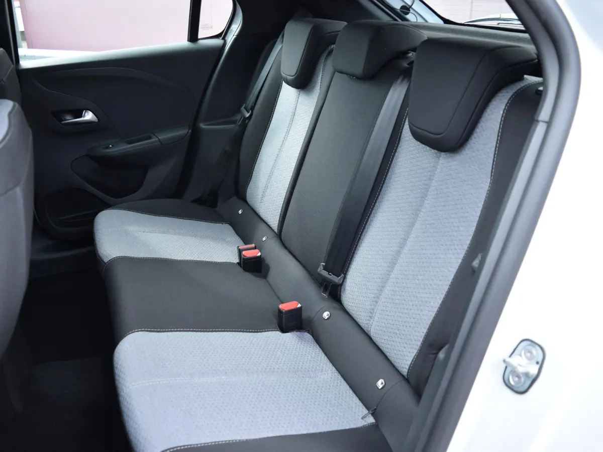 1.2 Turbo Hybrid Business Edition