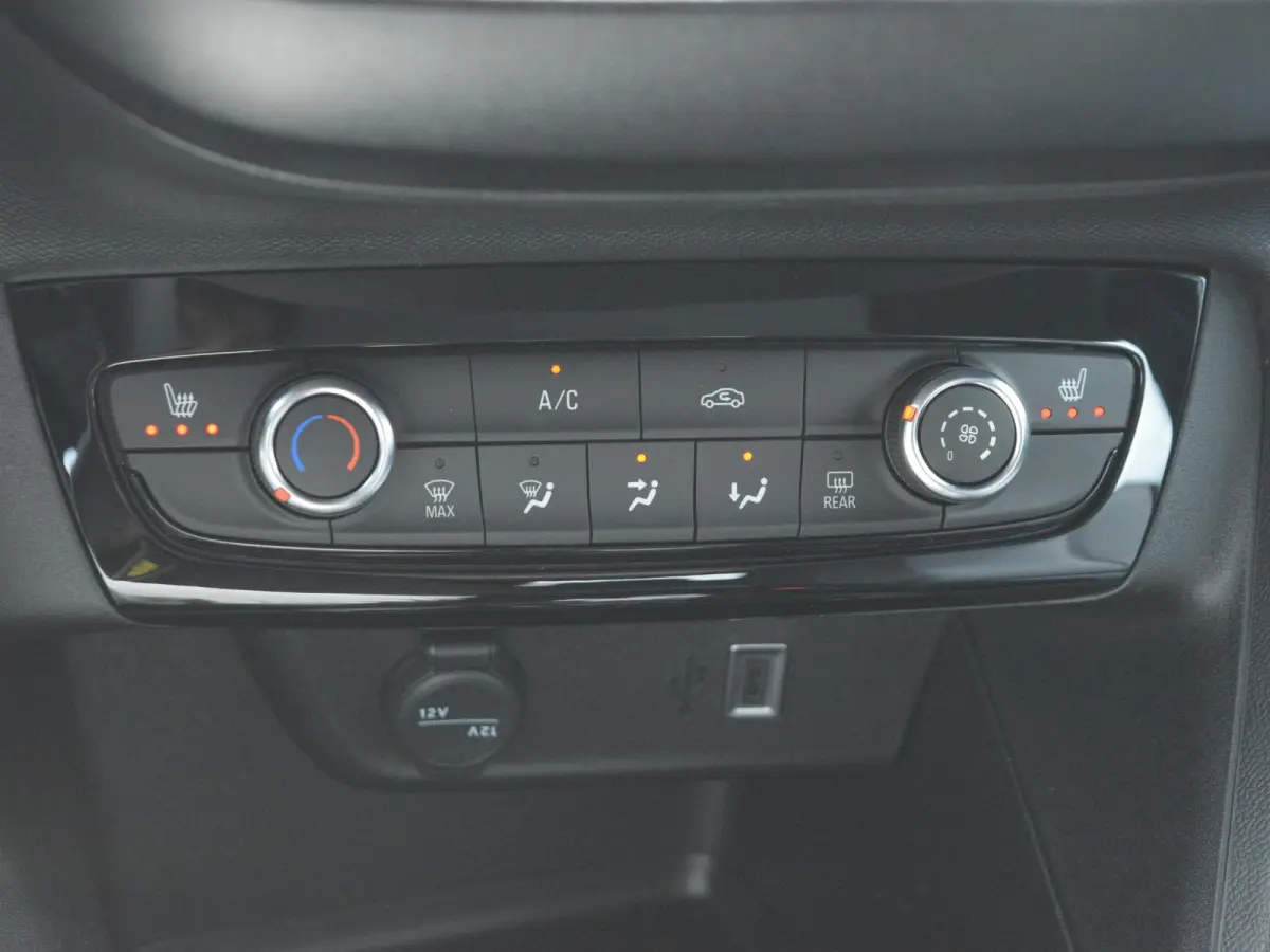 1.2 Turbo Hybrid Business Edition