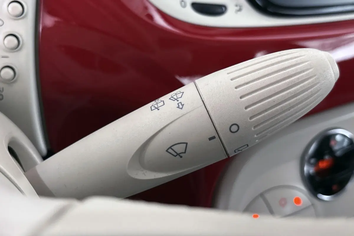 1.0 Hybrid Dolcevita Panoramadak Apple CarPlay Climate Control