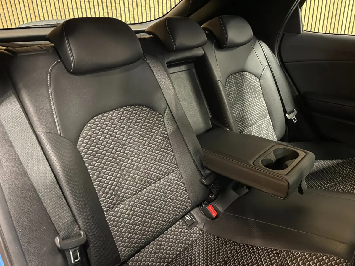 1.5 T-GDi DynamicPlusLine|160PK|LEDER|ACC|APPLE CARPLAY/ANDROID AUTO|CAMERA|STOEL+STUURVERWARMING|LANE-ASSIST|INCL.BTW|