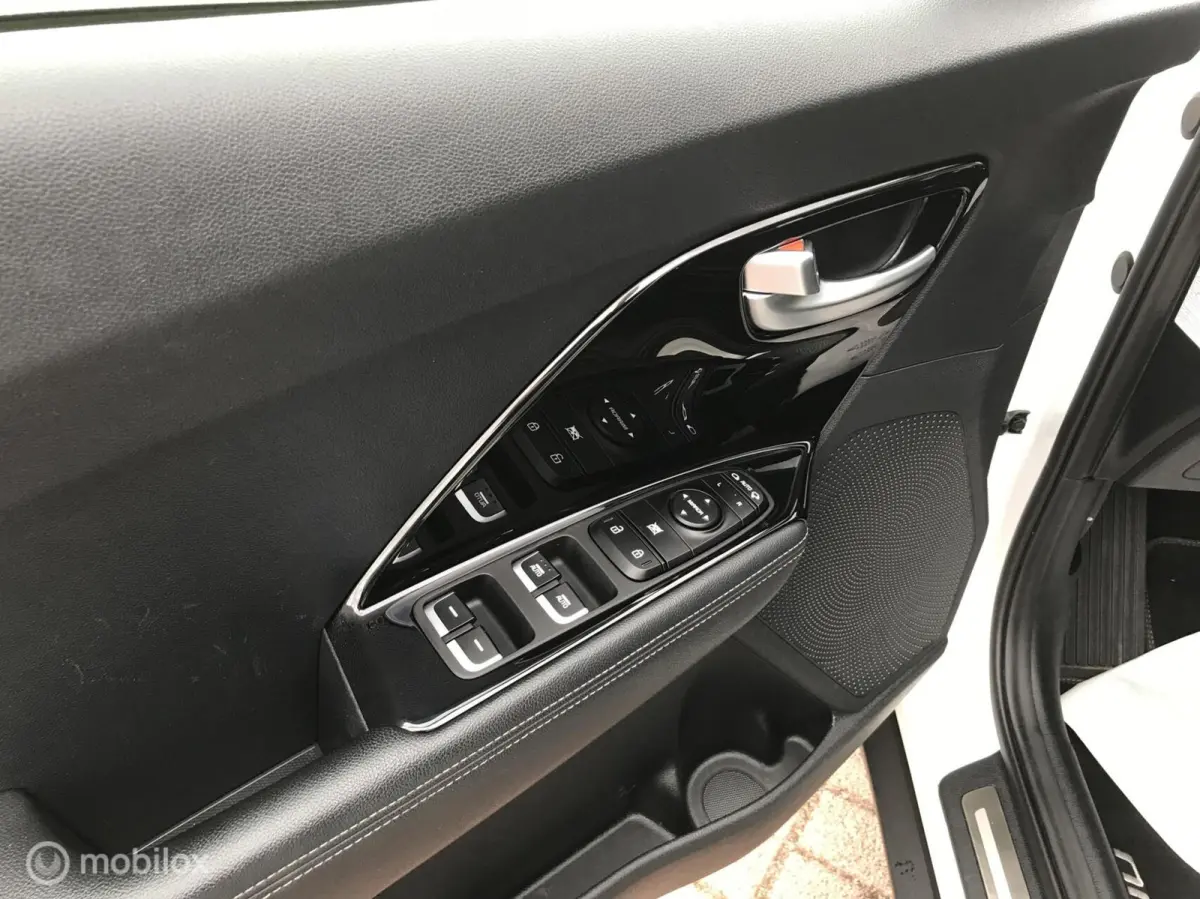 1.6 GDi Hybrid DynamicLine