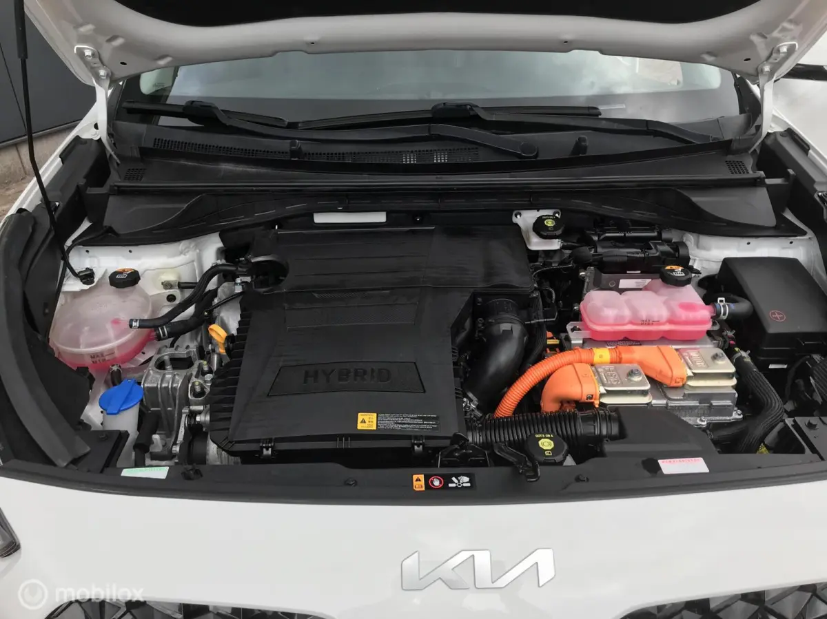 1.6 GDi Hybrid DynamicLine