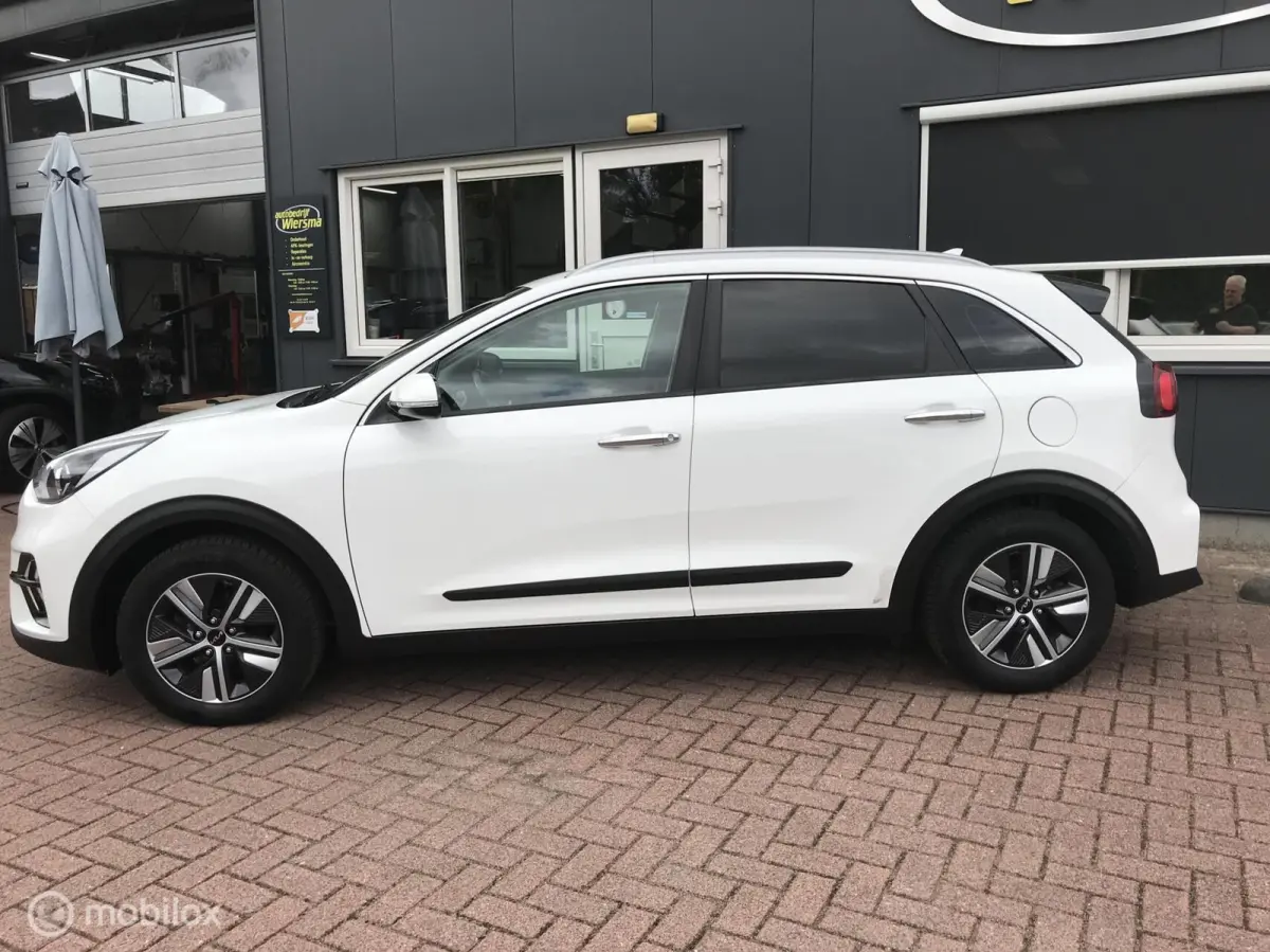 1.6 GDi Hybrid DynamicLine