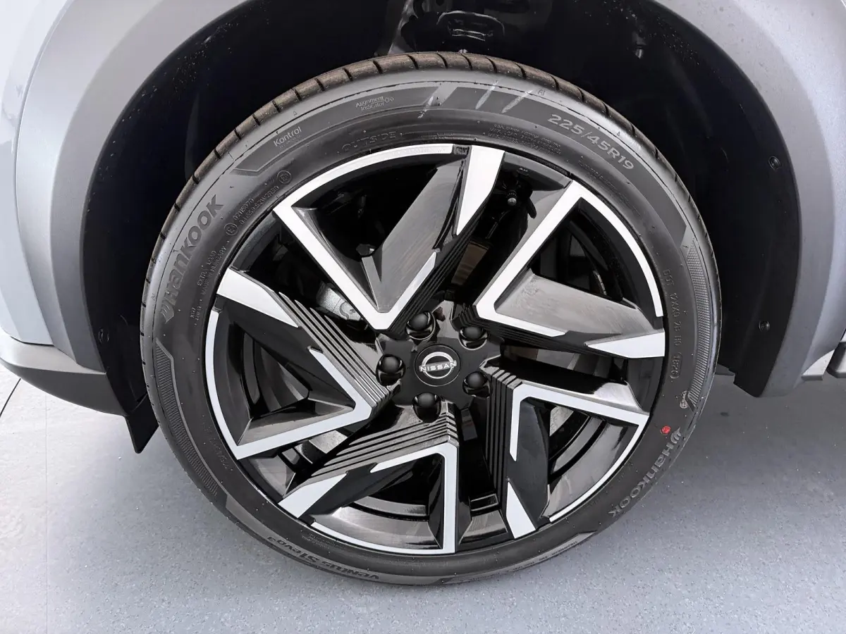 1.6 Hybrid N-Connecta