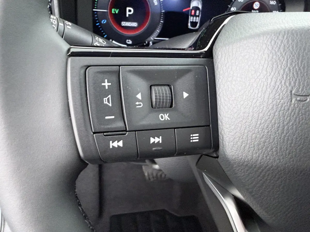 1.6 Hybrid N-Connecta