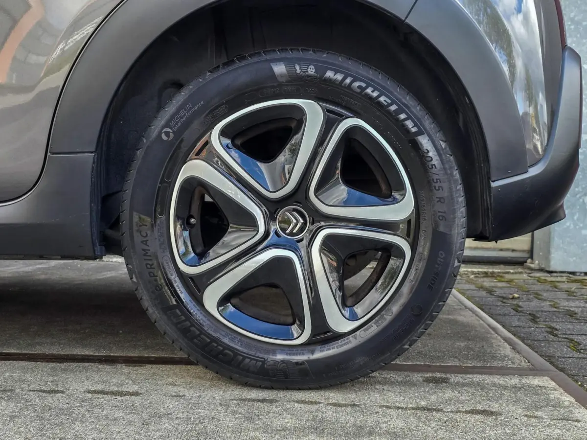 1.2 PureTech Shine