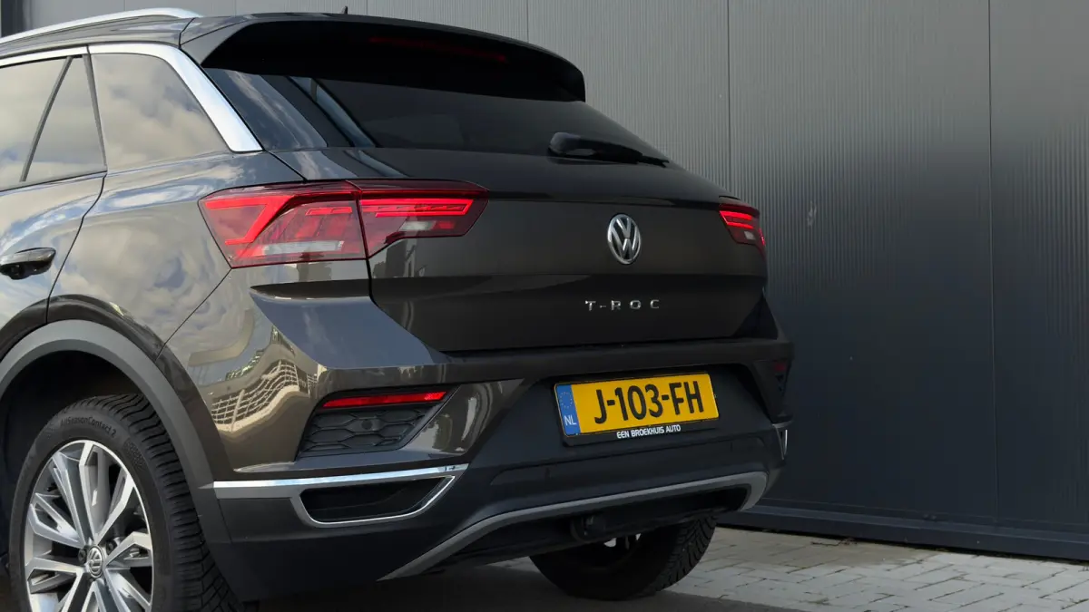 1.5 TSI Sport | Achteruitrijcamera standaard | Cruisecontrol adaptief | Lichtmetalen velgen 18"