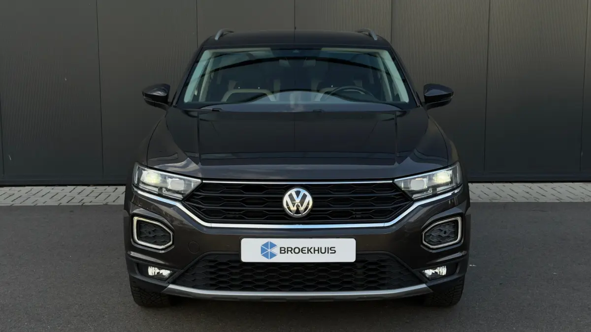 1.5 TSI Sport | Achteruitrijcamera standaard | Cruisecontrol adaptief | Lichtmetalen velgen 18"