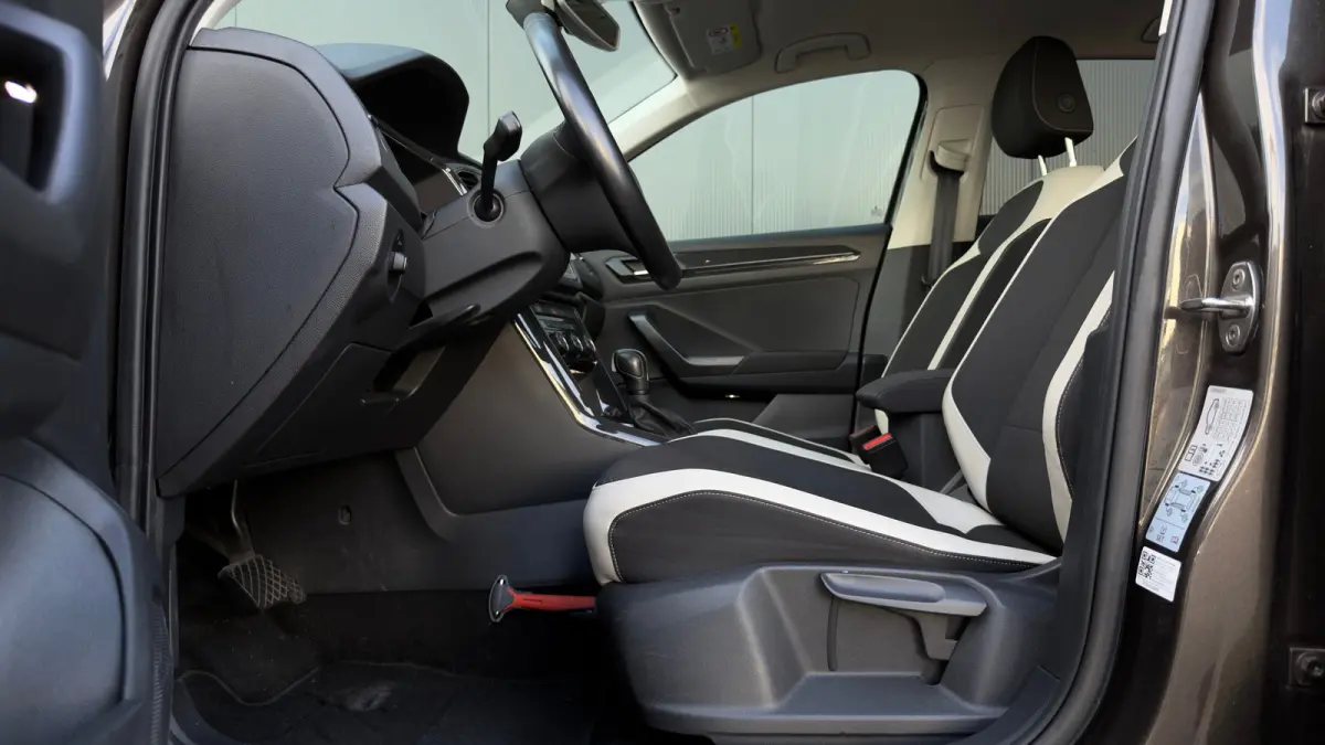 1.5 TSI Sport | Achteruitrijcamera standaard | Cruisecontrol adaptief | Lichtmetalen velgen 18"