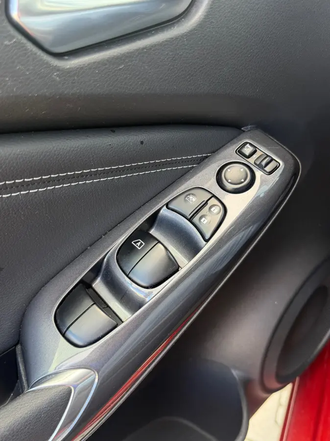 1.0 DIG-T N-Design / automaat/ led/ navi /