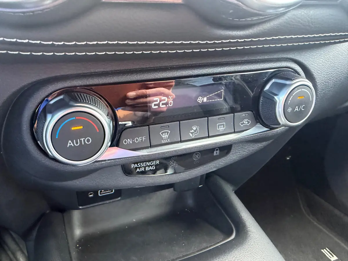 1.0 DIG-T N-Design / automaat/ led/ navi /
