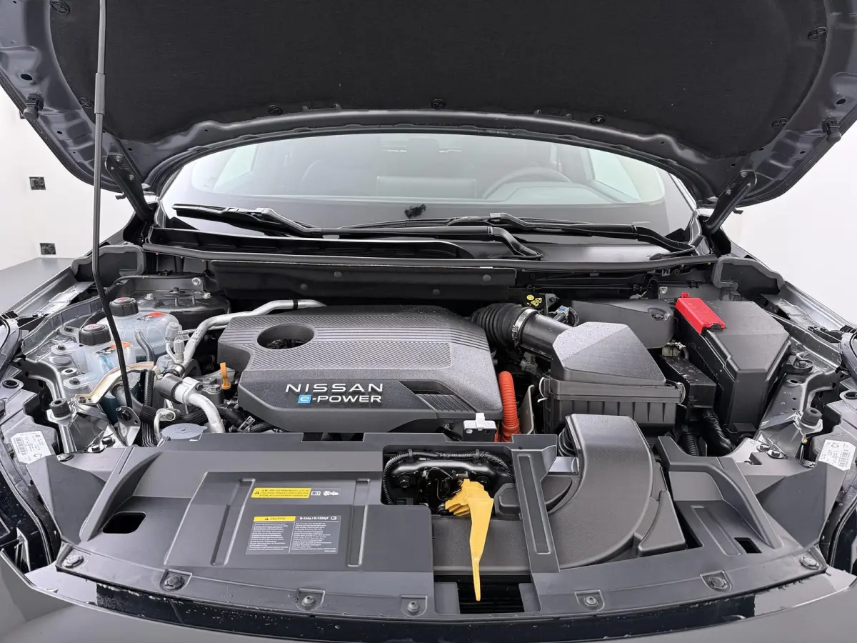 1.5 e-Power N-Connecta | Cold Pack | Google | Panoramadak