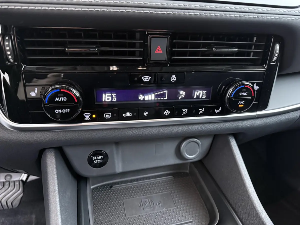 1.5 e-Power N-Connecta | Cold Pack | Google | Panoramadak