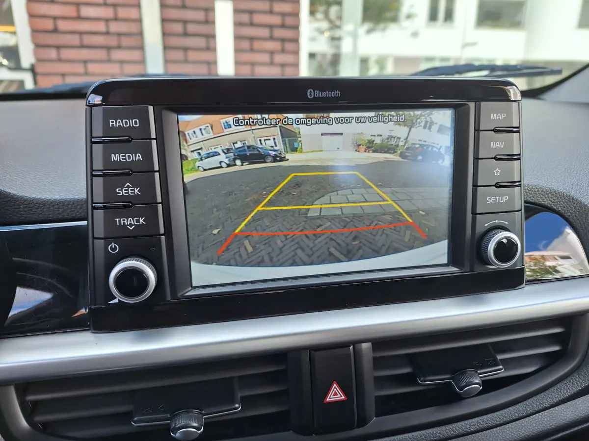 1.0 CVVT ComfortPlusLine Navigator /Camera/Navi/Apple/Android/Garantie