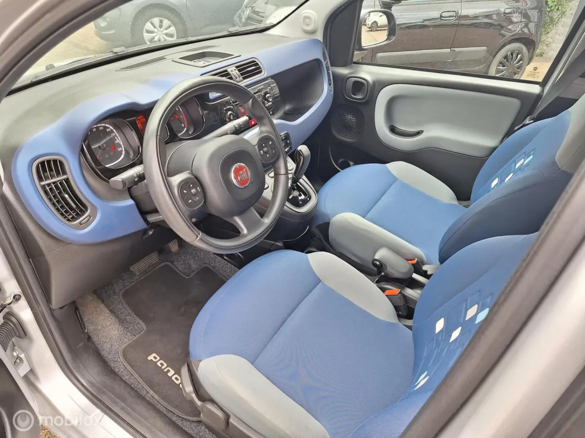 0.9 TWINAIR LOUNGE • Climate Control •
