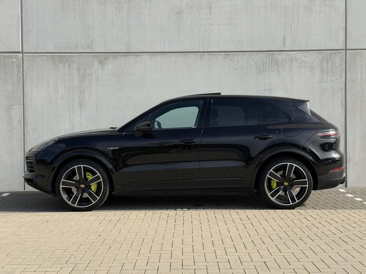 3.0 E-Hybrid | Luchtvering | Pano | ACC | Sport chrono