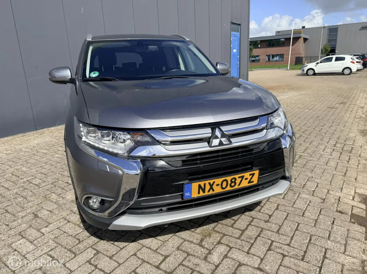2.0 Executive Edition|7 persoons | trekhaak| carplay|