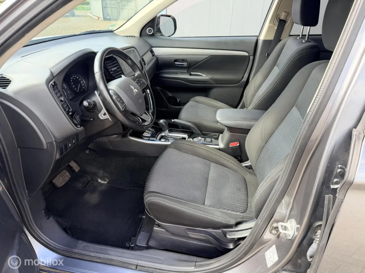 2.0 Executive Edition|7 persoons | trekhaak| carplay|