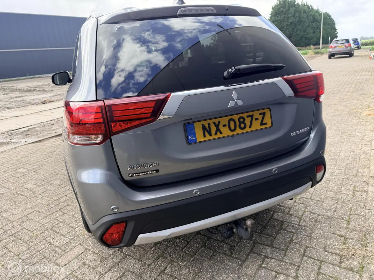 2.0 Executive Edition|7 persoons | trekhaak| carplay|