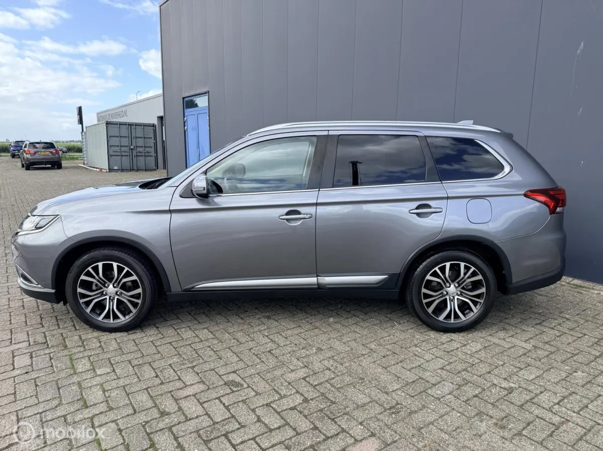 2.0 Executive Edition|7 persoons | trekhaak| carplay|