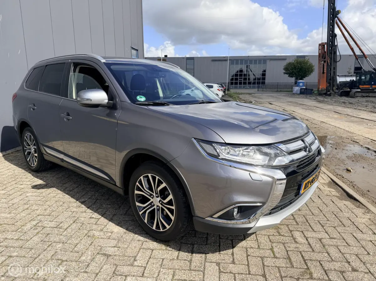 2.0 Executive Edition|7 persoons | trekhaak| carplay|