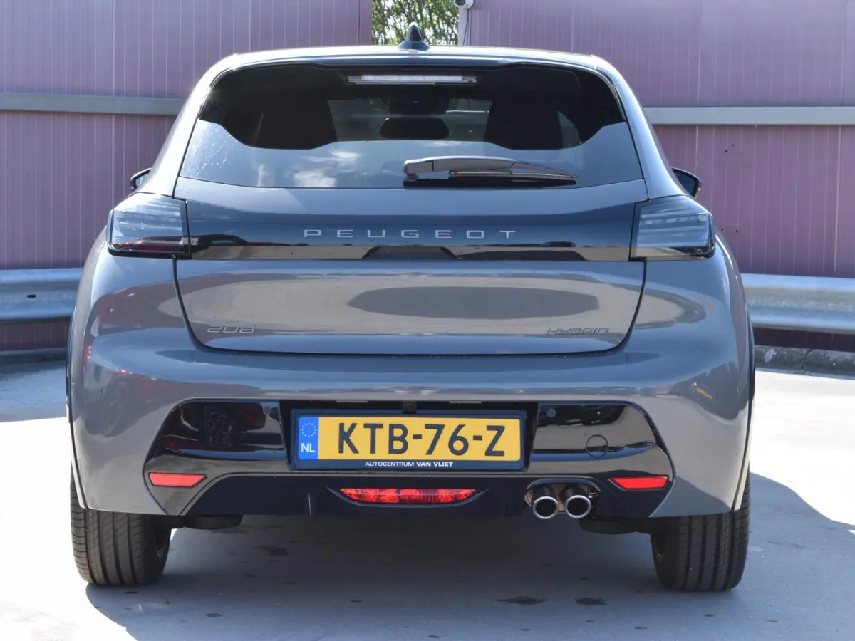 1.2 Hybrid 145 e-DCS6 GT | AUTOMAAT | 145 PK | ALCANTARA EXECUTIVE INTERIEUR | NAVI PACK | VISION PACK | DRIVE ASSIST PLUS PACK |
