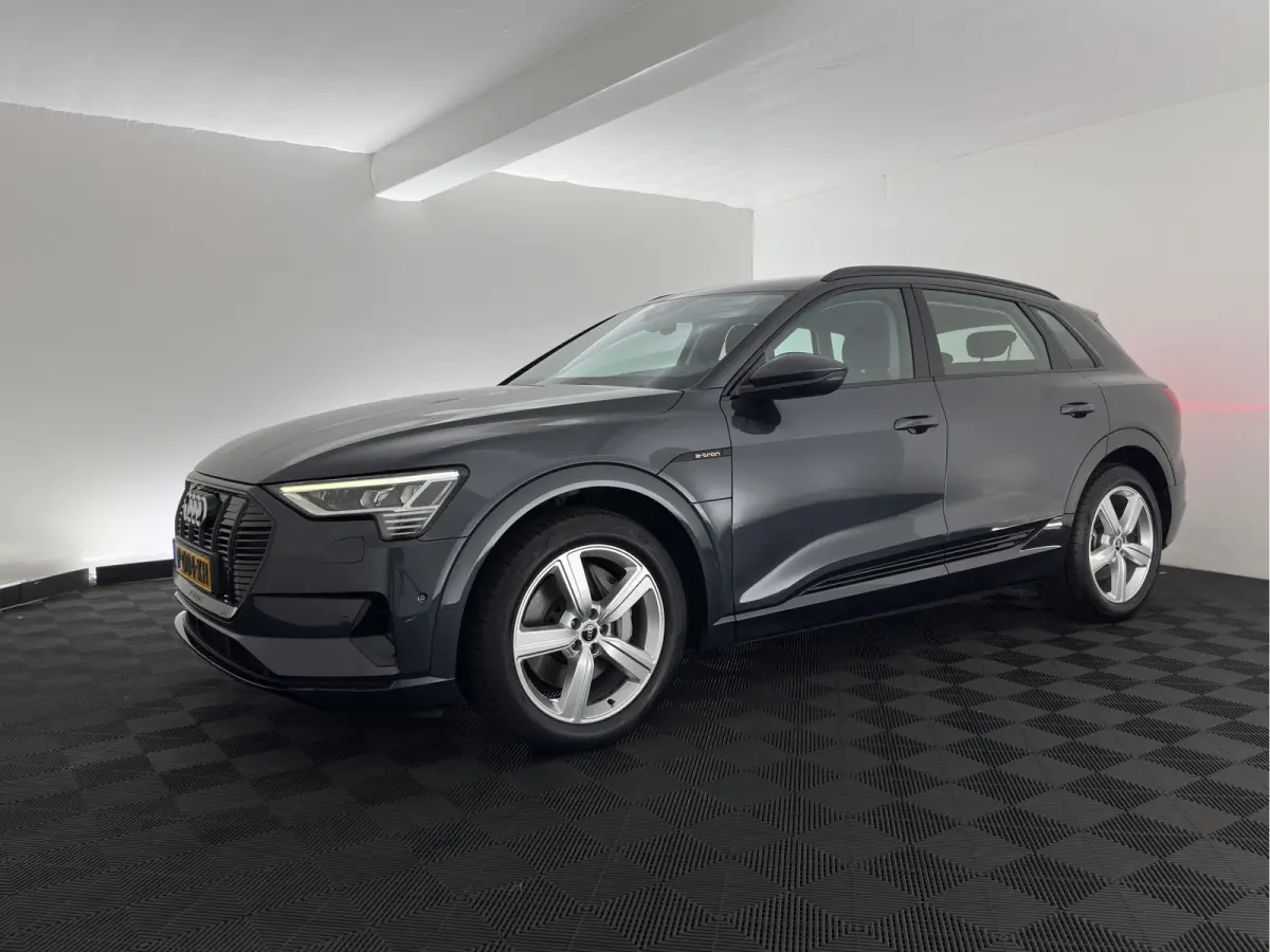 55 Quattro Advanced Edition 95 kWh [3-Fase-11kW] {SoH-94%} (INCL-BTW) Aut.*HEATPUMP | FULL-LED | DIGI-COCKPIT | KEYLESS | MEMORY-PACK | CAMERA | NAVI-FULLMAP | SHIFTPADDLES | DAB+ | HEATED-C