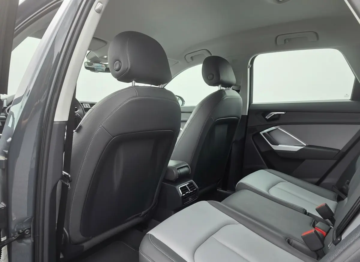 35 TFSI | LED | Leder | Adaptive Cruise | Trekhaak | Stoelverwarming | Rijklaarprijs