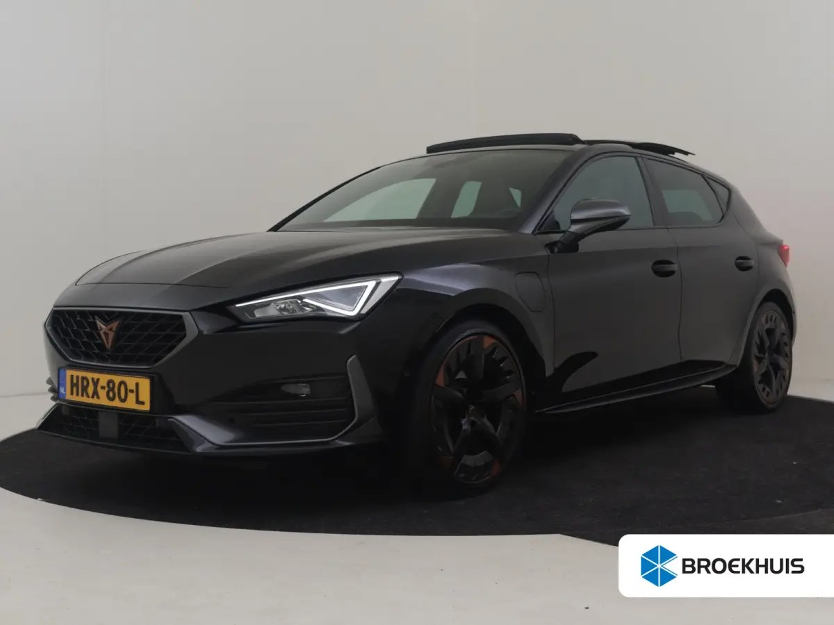 1.4 e-Hybrid VZ Business l Pano Dak l Camera | Supersport Stuur l Adapt. CrControl l Elektr. Stoel incl geheugen l 19"LM Velgen l