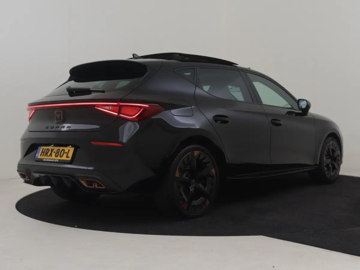 1.4 e-Hybrid VZ Business l Pano Dak l Camera | Supersport Stuur l Adapt. CrControl l Elektr. Stoel incl geheugen l 19"LM Velgen l