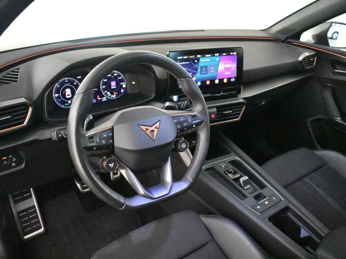 1.4 e-Hybrid VZ Business l Pano Dak l Camera | Supersport Stuur l Adapt. CrControl l Elektr. Stoel incl geheugen l 19"LM Velgen l