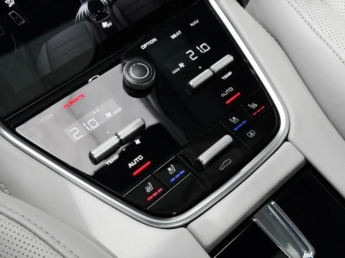 4 E-Hybrid | Ventilatie V+A | NL Auto | Pano | Bose | Sfeer