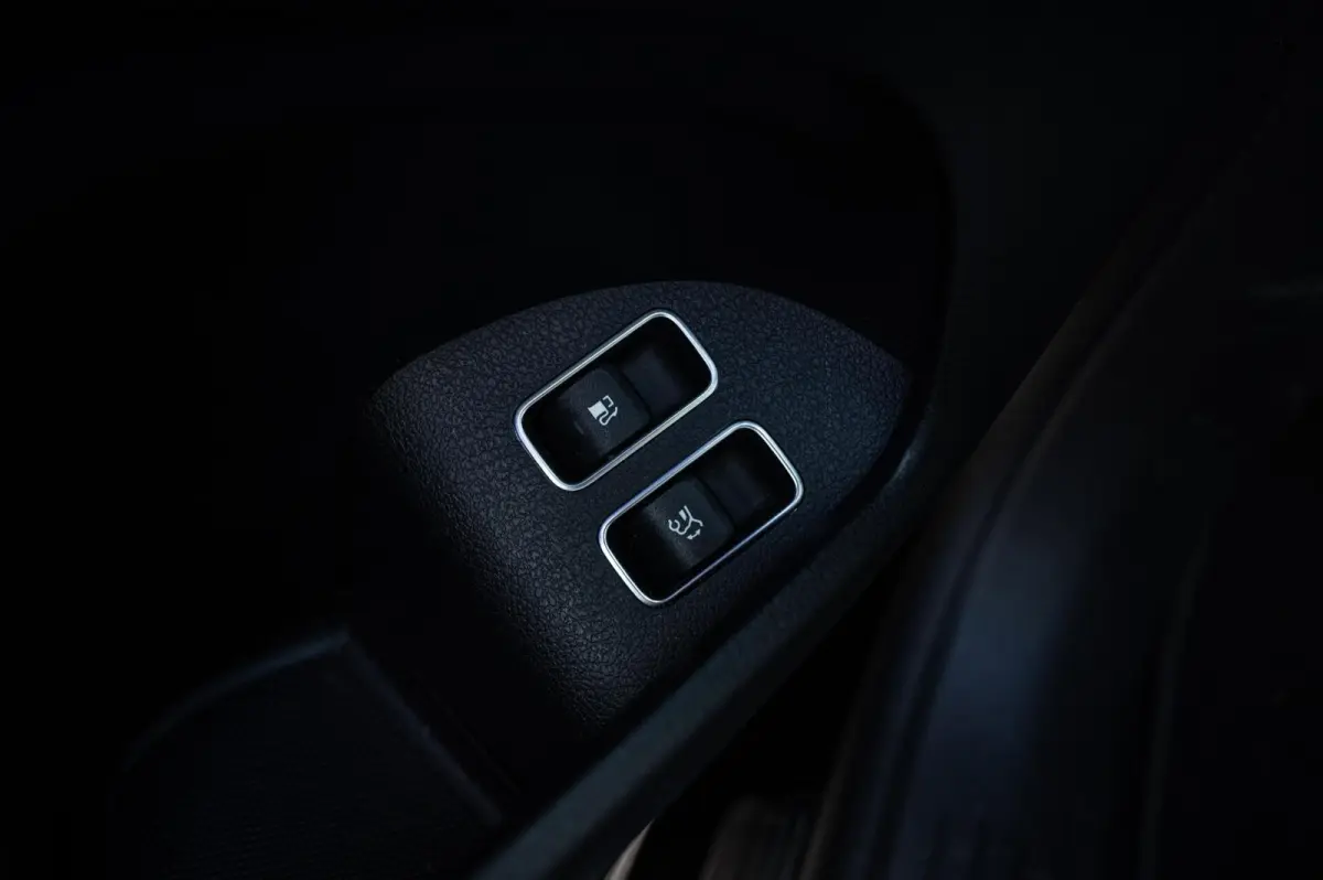 350 e 4MATIC AMG LINE PANORAMADAK LUCHTVERING BURMESTER TREKHAAK 21INCH