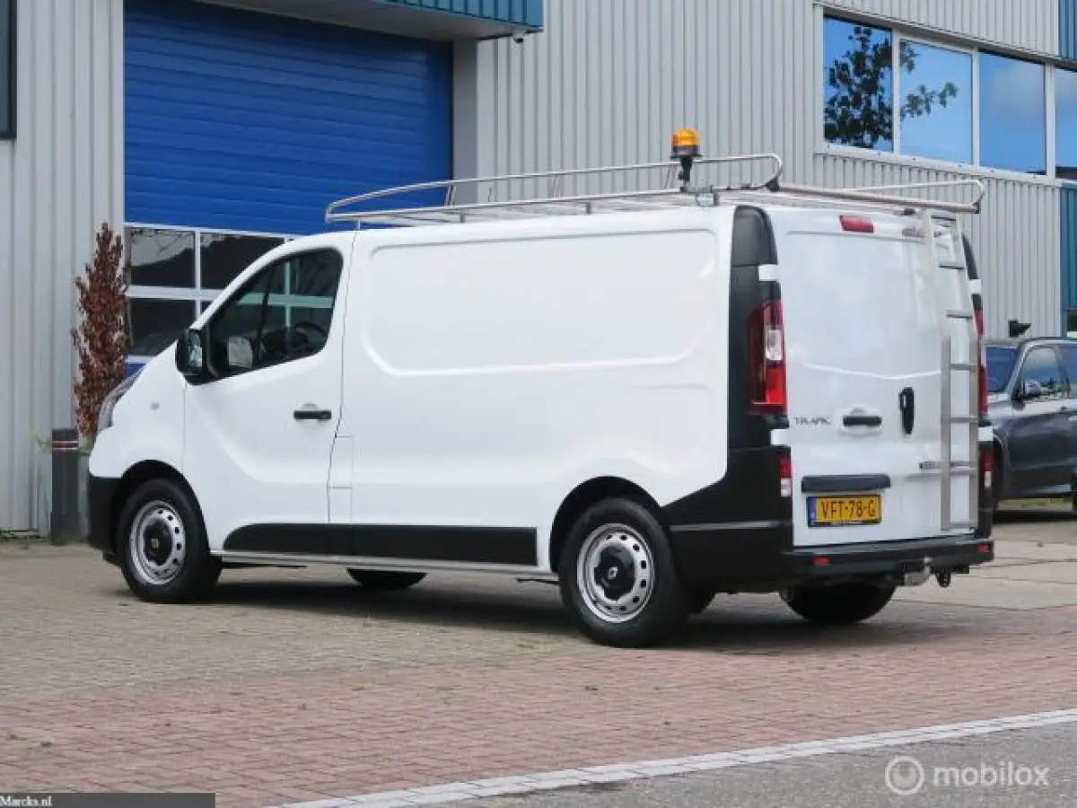 bestel 1.6 dCi 95 T29 L1H1 Comfort