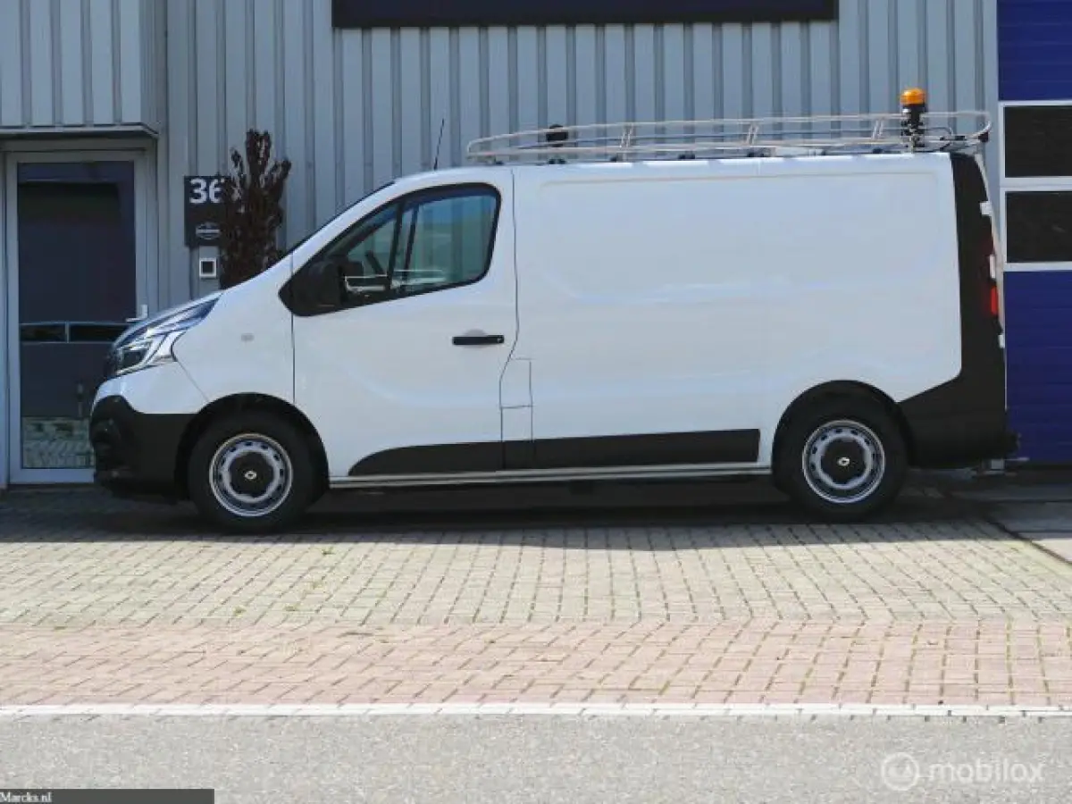 bestel 1.6 dCi 95 T29 L1H1 Comfort