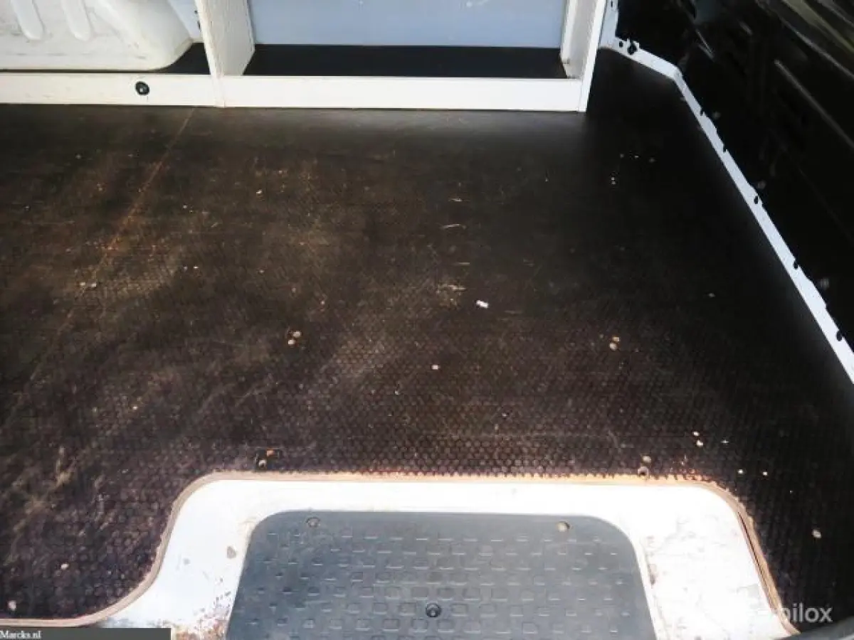 bestel 1.6 dCi 95 T29 L1H1 Comfort